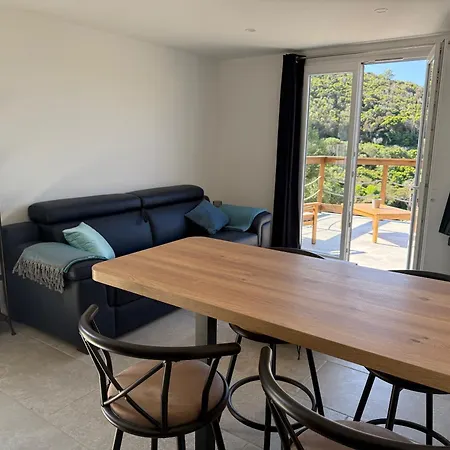 Les Oulivastres * Єр